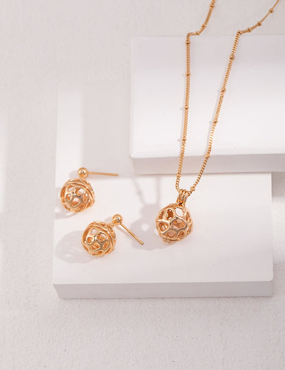 Fire ball necklace