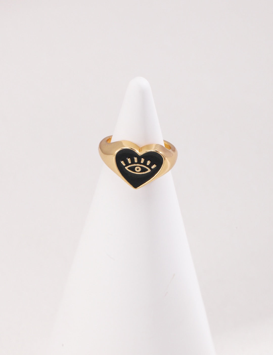 Black heart ring