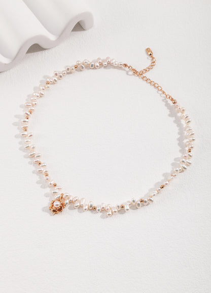 Camellia pearl necklace